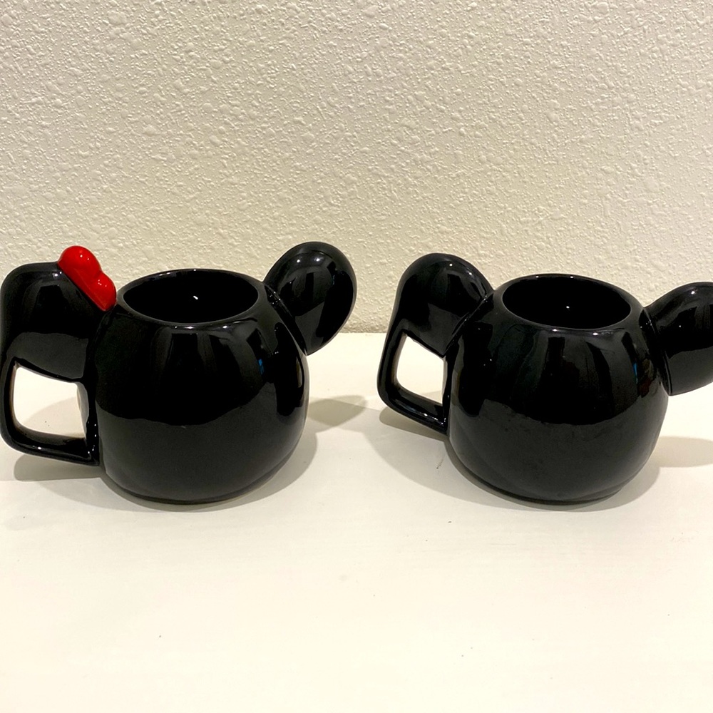 Mickey & Minnie Mouse Disney Head Mugs (2) - Picture 4 of 6